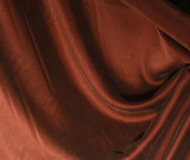 Crêpe de chine siden, tvättat. Göteborg.